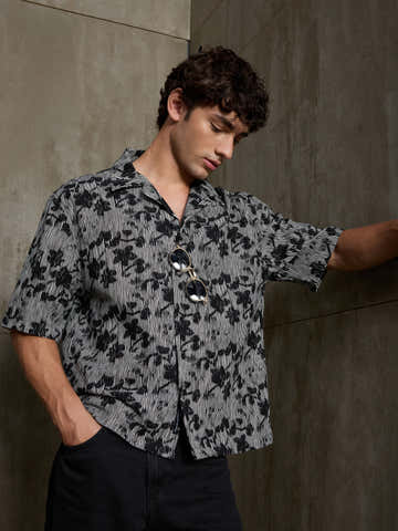 Boxy Crop Fit Shirt With Floral Print