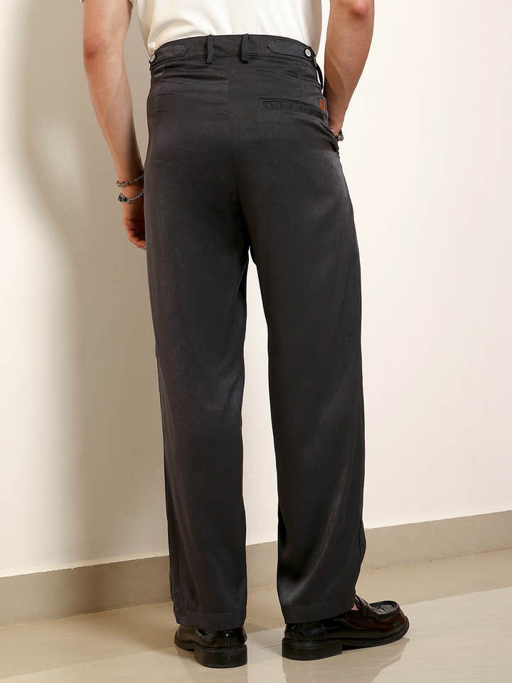 Lightweight - Black Pleated Trousers