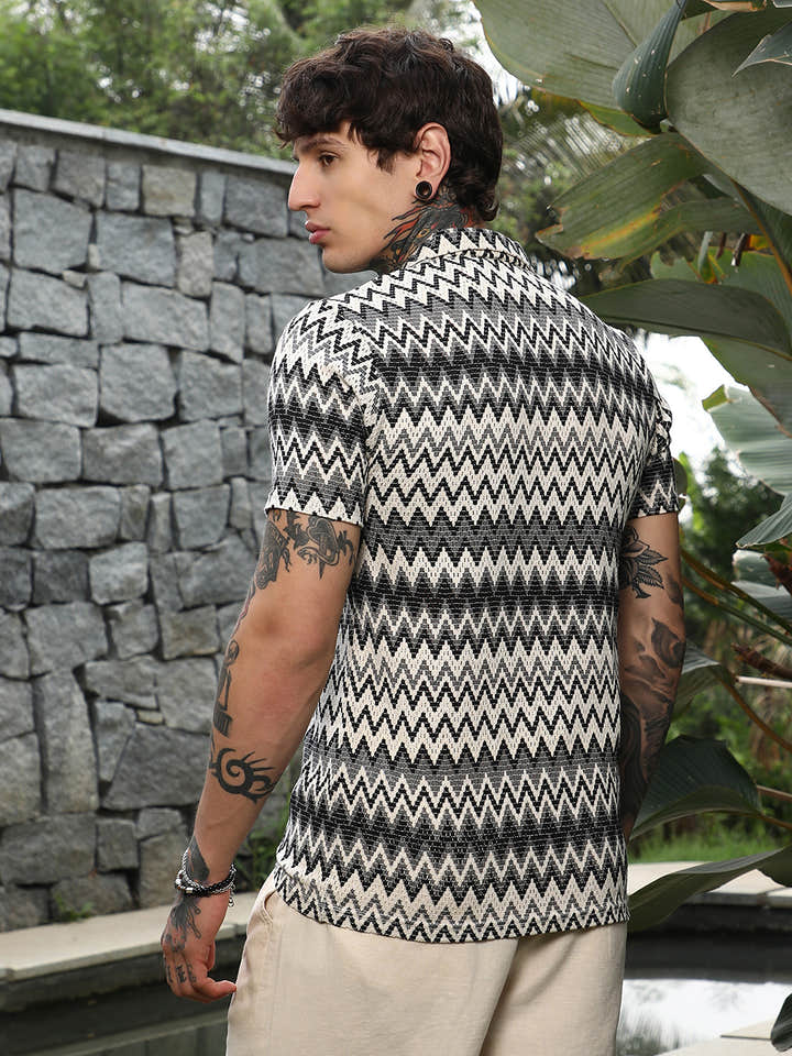 Zig-Zag Knit Polo T-Shirt