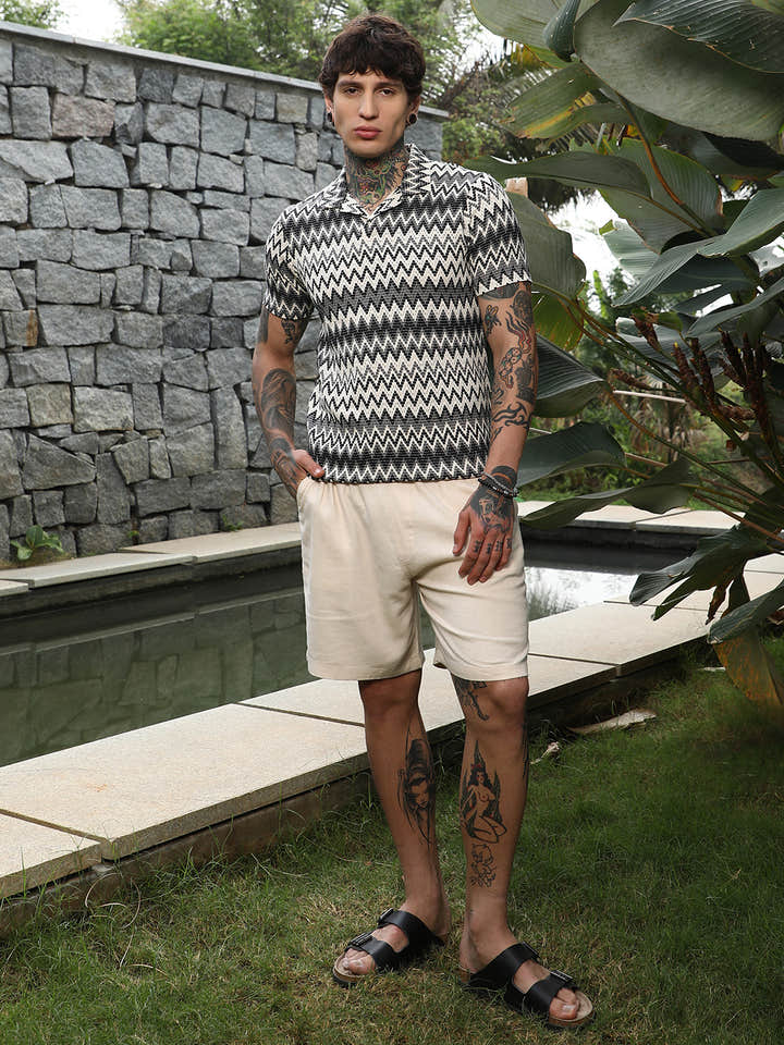 Zig-Zag Knit Polo T-Shirt