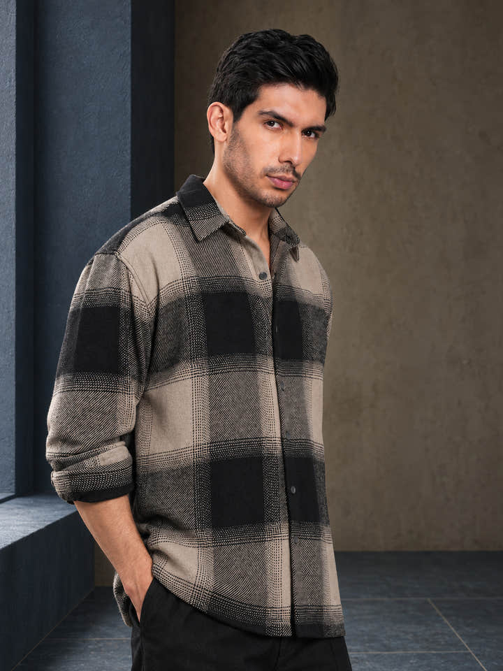 Cahoot Men's Black & Beige Vignette Checkered Oversized Flannel Shirt - view 3