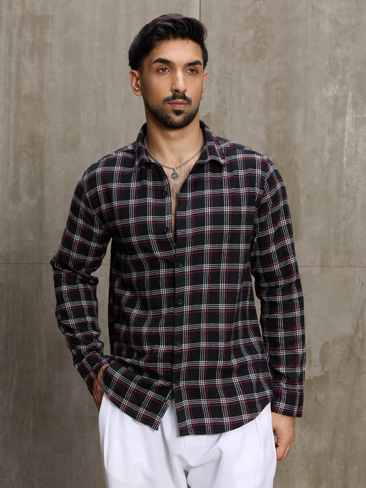 Cahoot Men's Black & Red Plaid Checkered Regular Fit Shirt - view 2