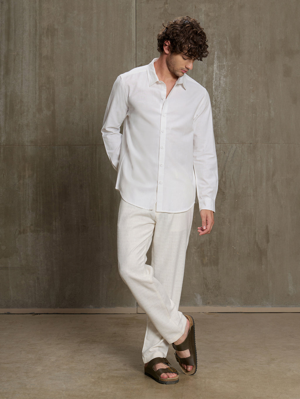 Cahoot Men's White Oxford Cotton Regular Fit Shirt - view 5