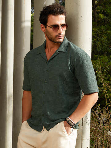 Tactile-Resort Oversized Shirt