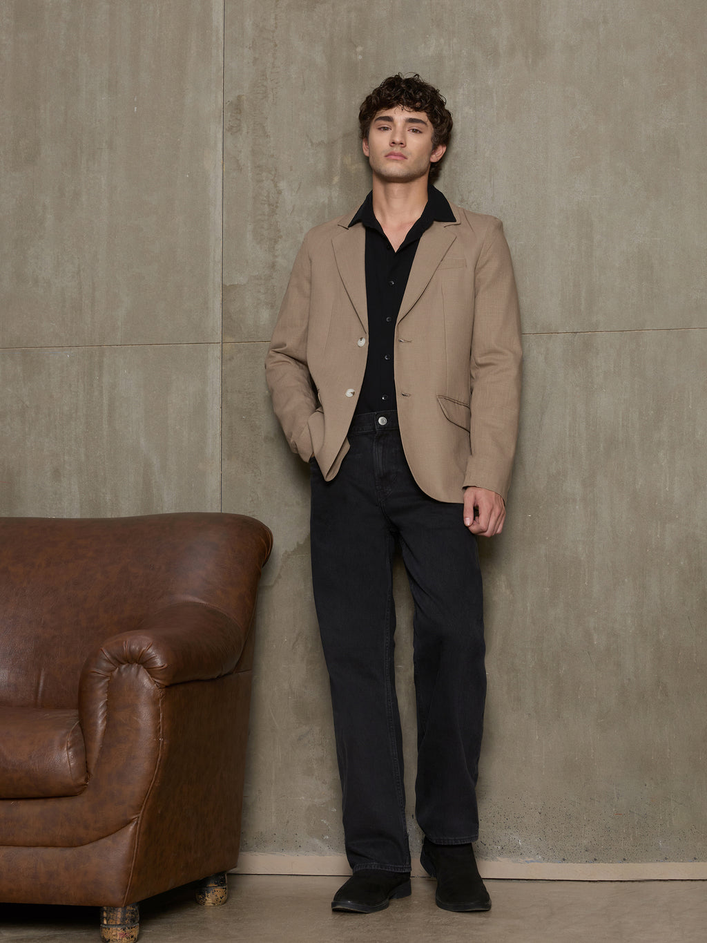 Cahoot Men's Brown Single-Breasted Half Lined Cotton Blend Double Cloth Blazer - view 8