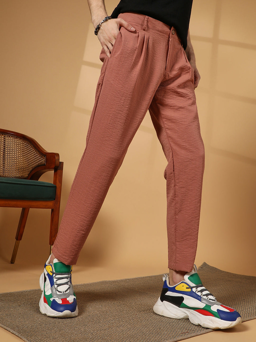 Lightweight - Crinkled Tailored Trousers
