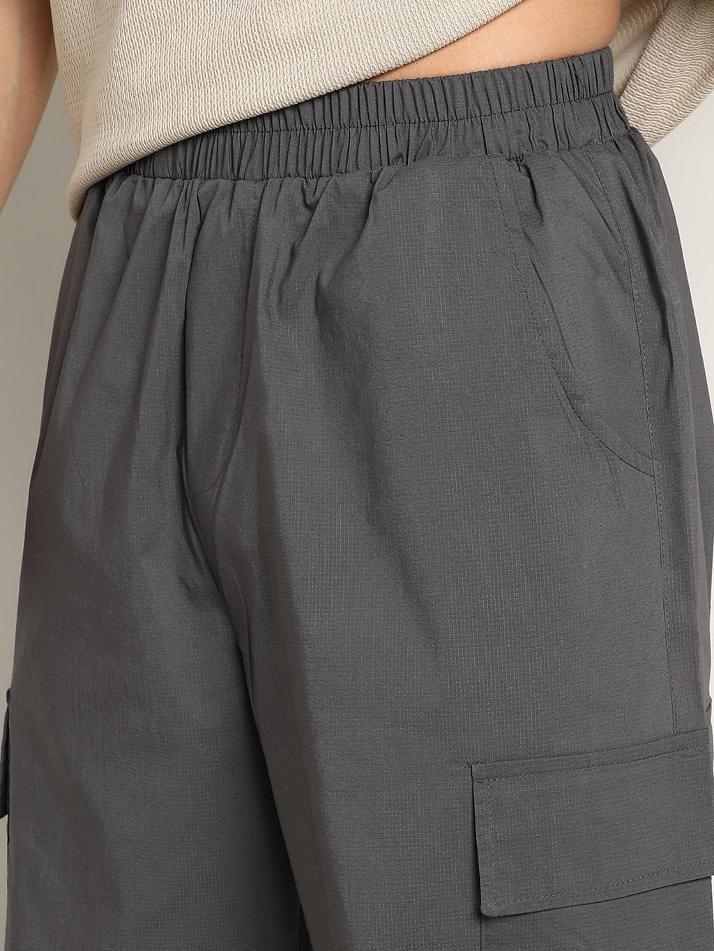 Parachute-Relaxed Cargo Trousers