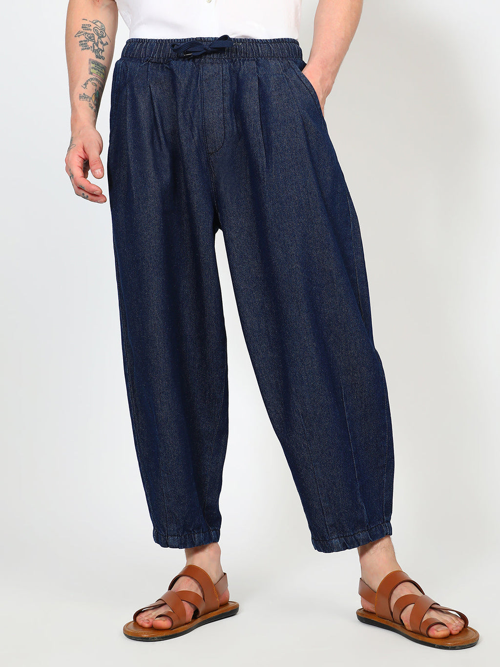 Slouched Ankle-Length Denim Jeans