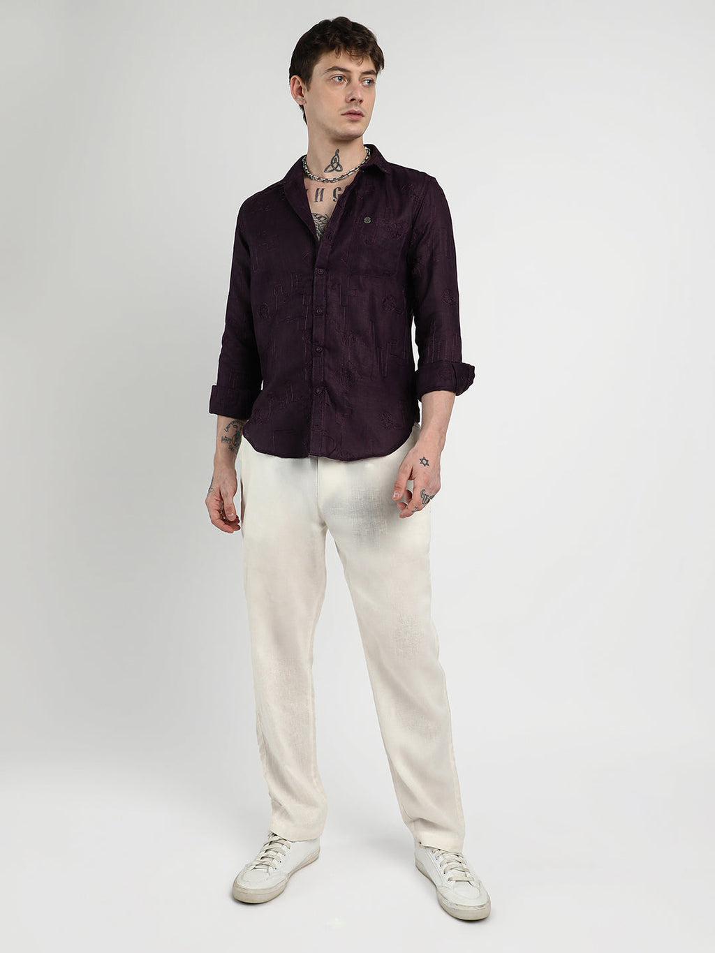 Embroidered One-Lined Shirt