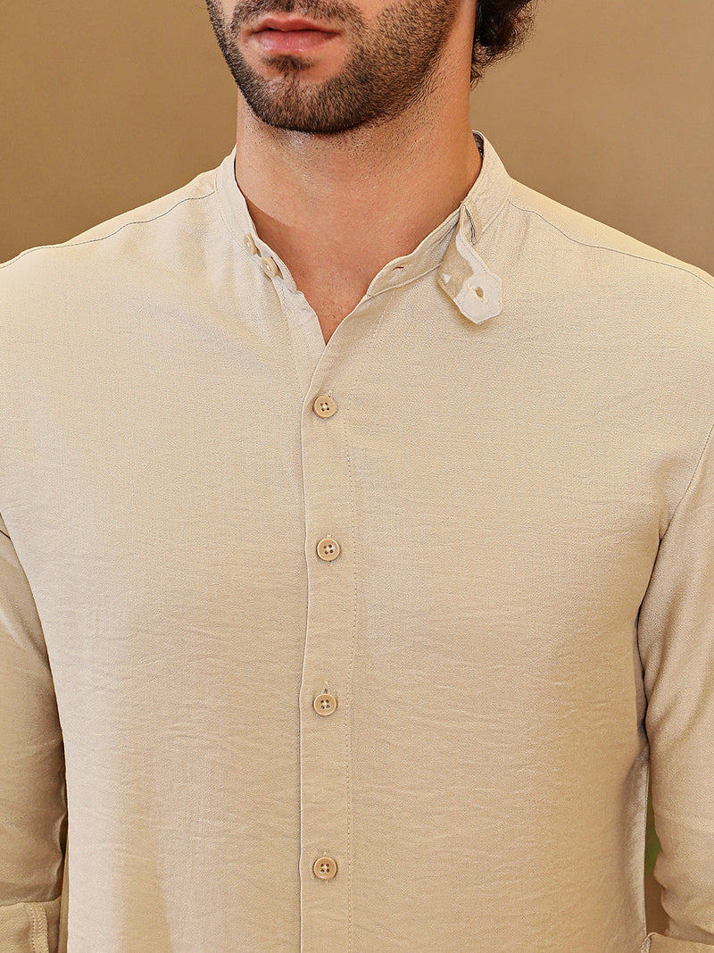 Breezy Mandarin Shirt