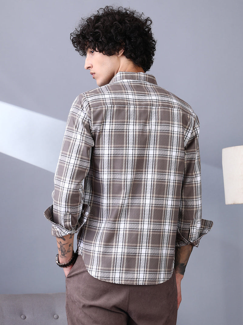 Halo-Graph Regular Shirt