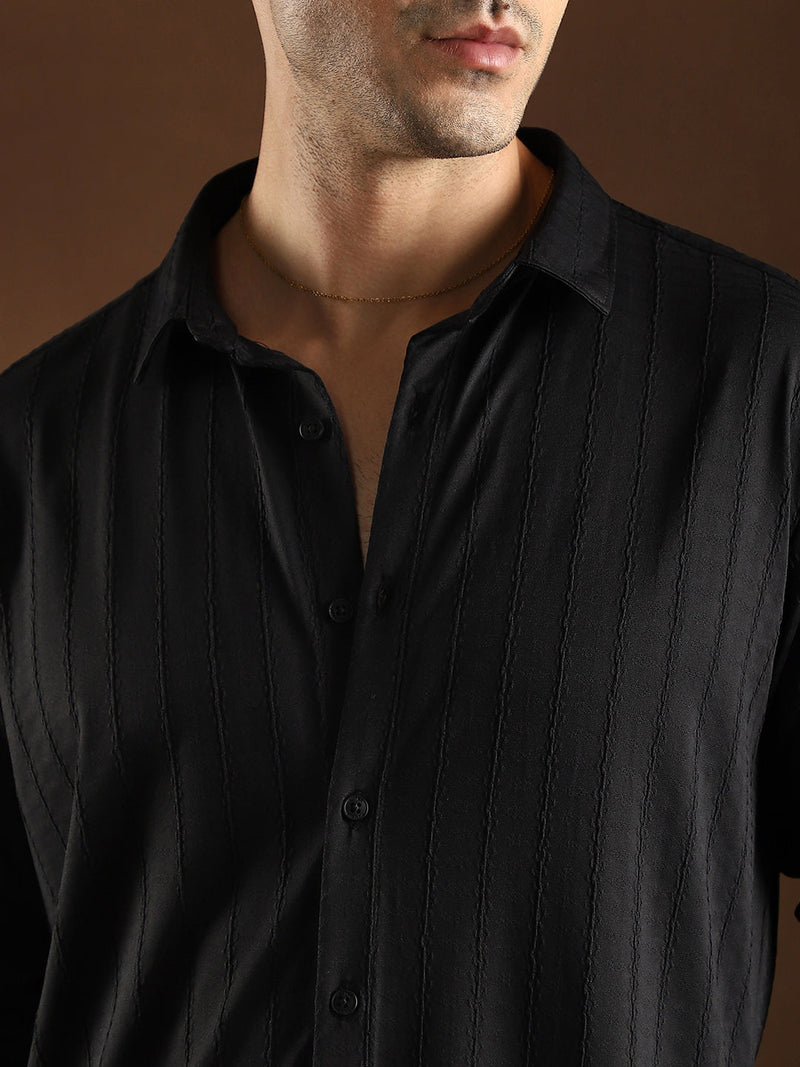 Spiralknot-Tactile Shirt