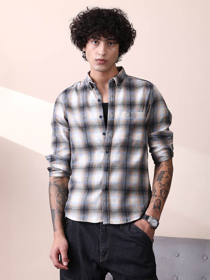 Gradient-Graph Regular Shirt