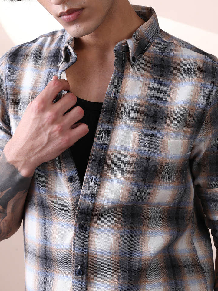 Gradient-Graph Regular Shirt