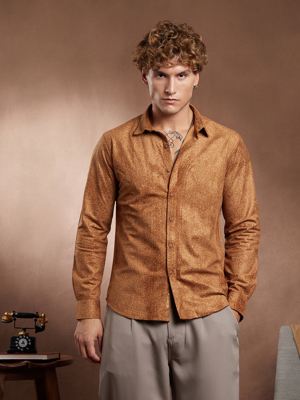 Crevice-Tactile Shirt