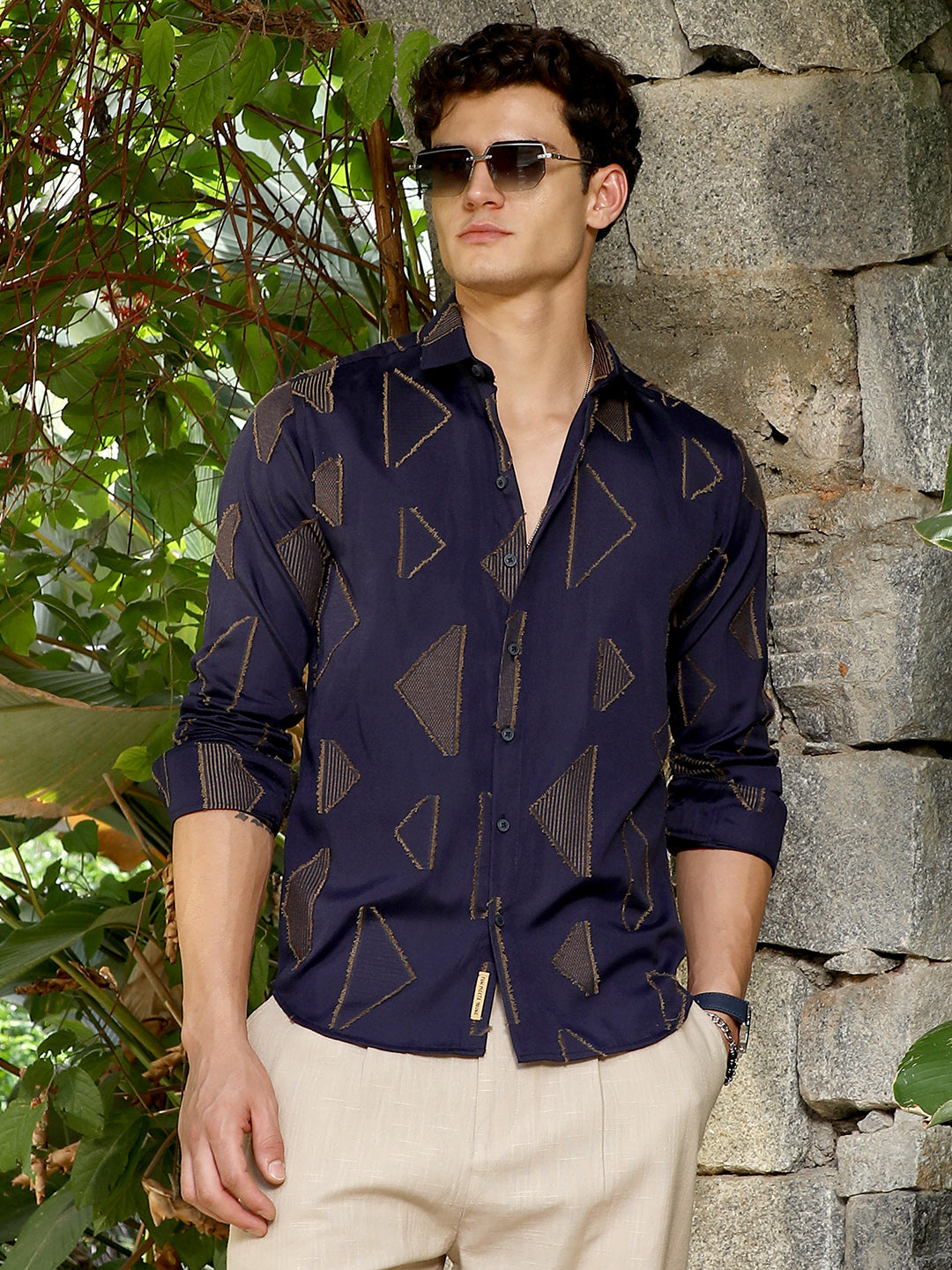 Men's Navy Blue Edgy-Geometric Woven Shirt – Cahoot