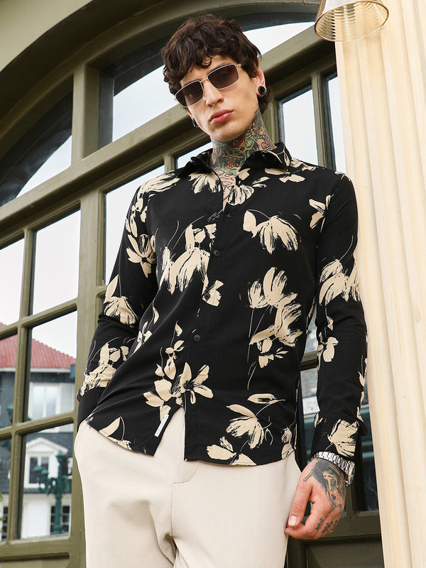 Contrast-Petalia Imprint Shirt
