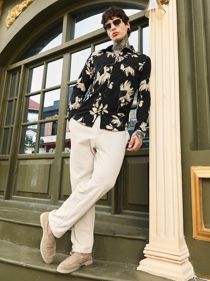 Contrast-Petalia Imprint Shirt