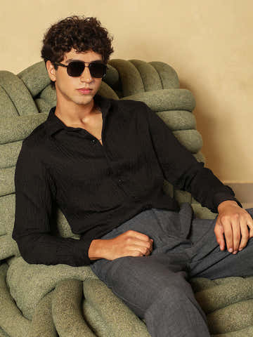 Solid Creased-Tactile Shirt
