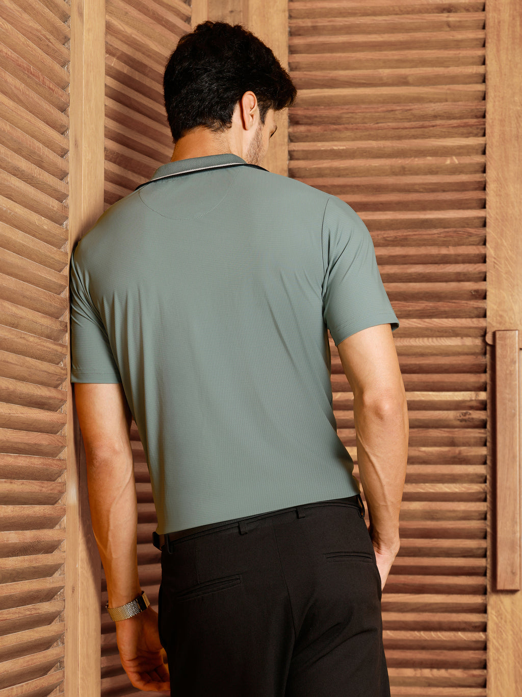 CAHOOT Men's Green Solid Polo T-Shirt - view 4
