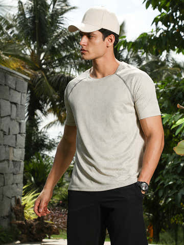 Saltbox Beige Abstract-Imprint Activewear T-Shirt