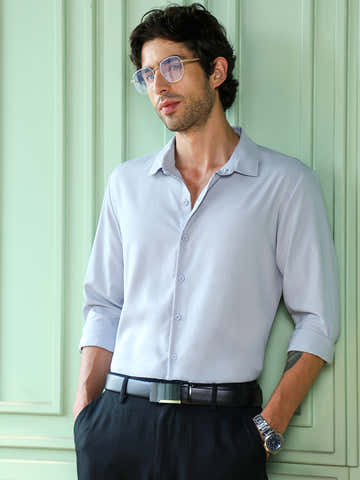 Men's Solid Light Grey Regular Fit Formal Shirt