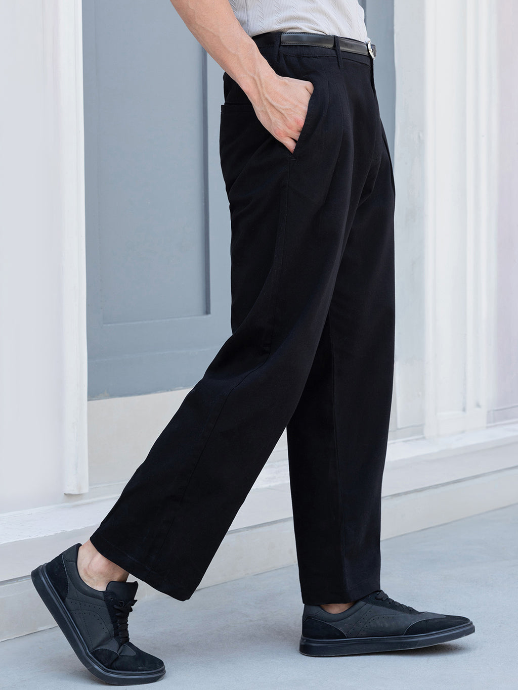 CAHOOT Men's Black Solid Trousers - view 2