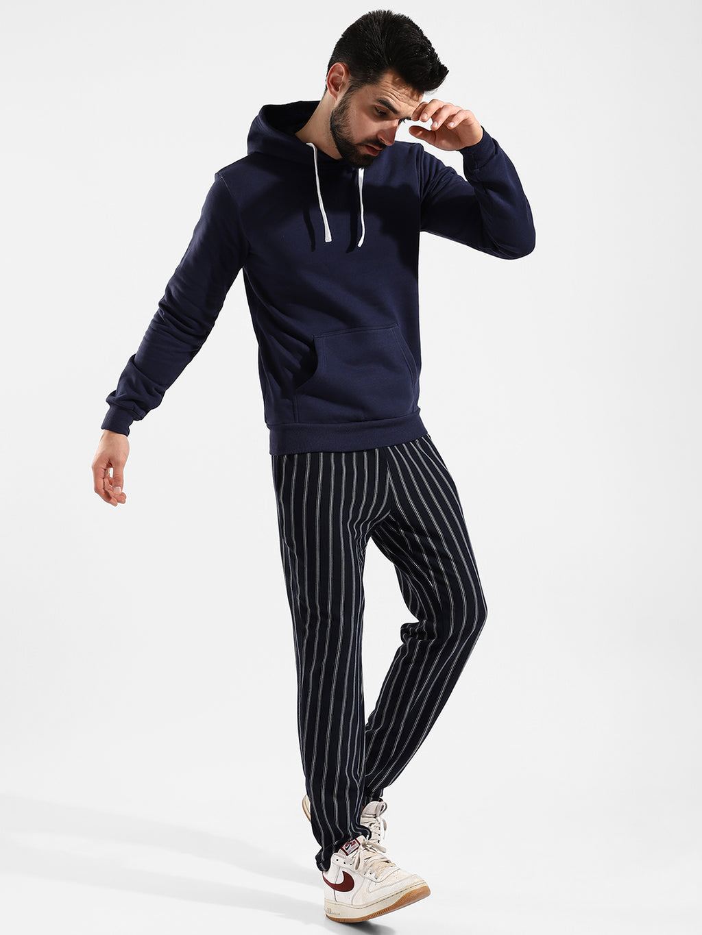 Cotton Solid Regular Fit Tracksuit For Casual Wear