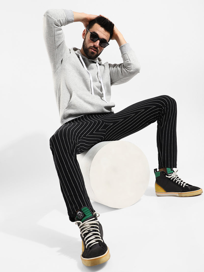 Cotton Solid Regular Fit Tracksuit For Casual Wear