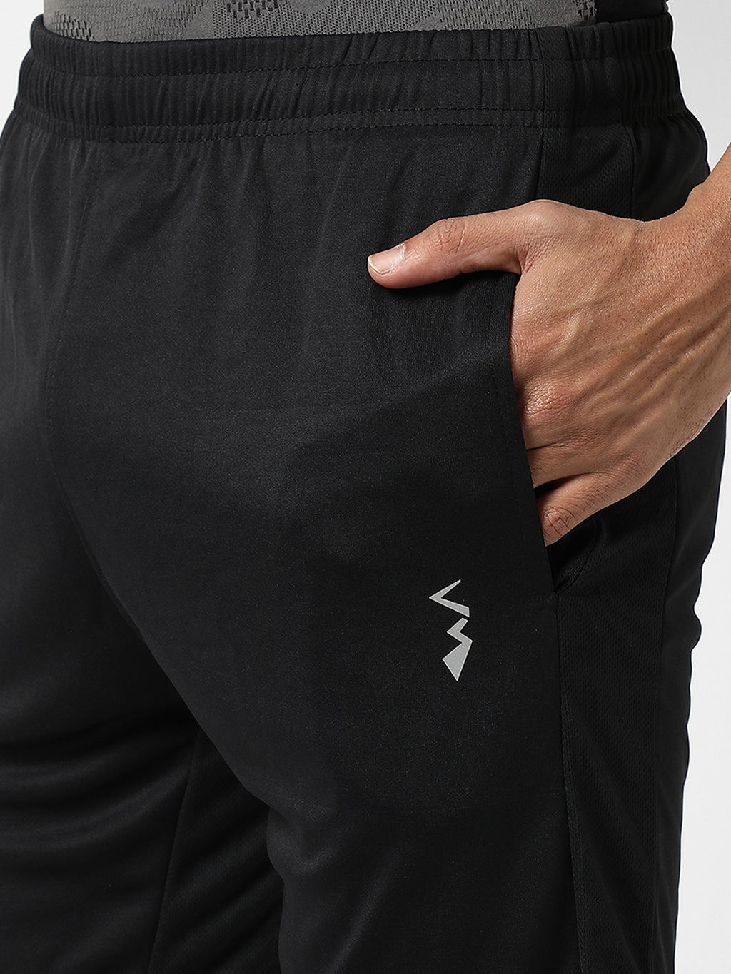 Campus Sutra Men Shorts